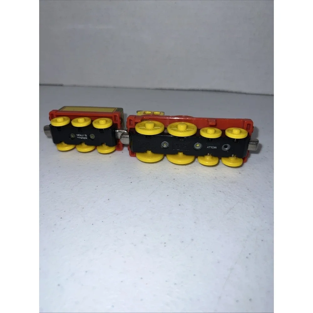 MOLLY THOMAS FRIENDS TRAIN TAKE ALONG N PLAY DIECAST 2006 Learning Curve